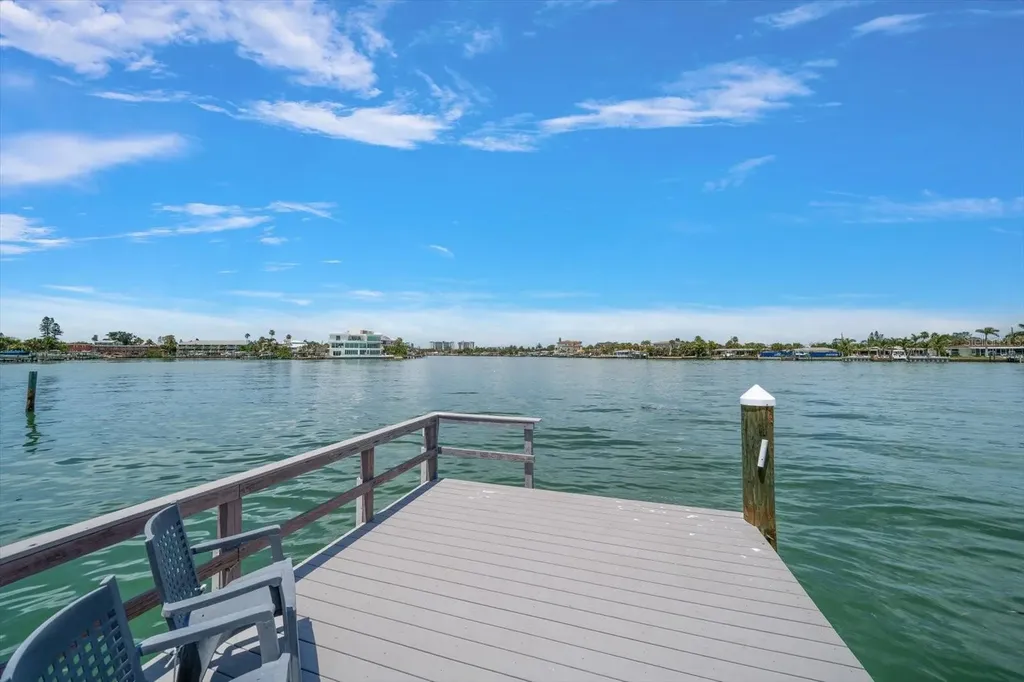 8405 Bayshore Drive Treasure Island FL 33706