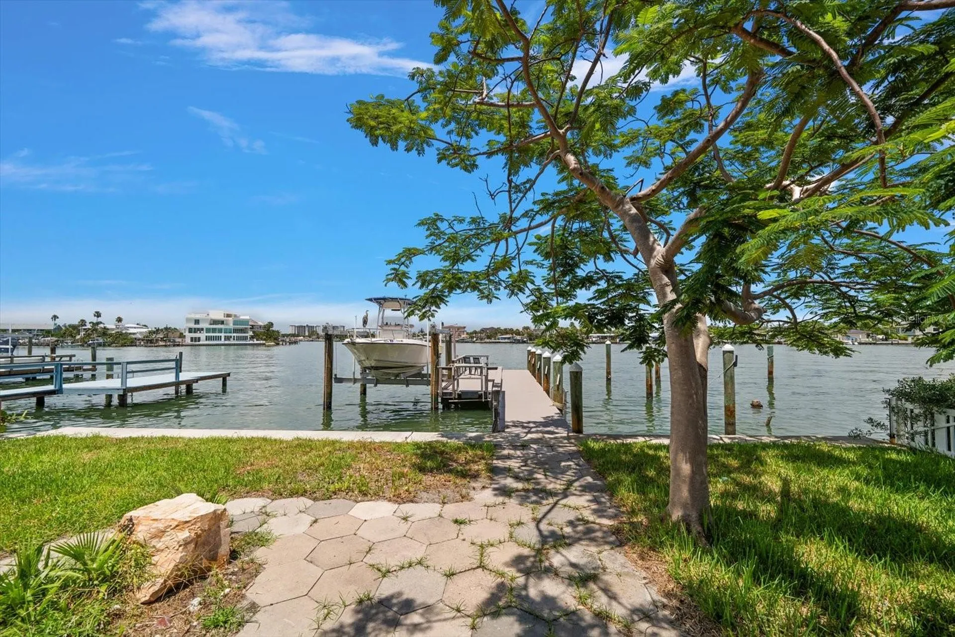 8405 Bayshore Drive Treasure Island FL 33706