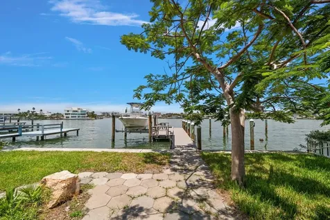 8405 Bayshore Drive Treasure Island FL 33706