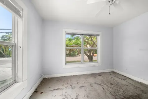 8405 Bayshore Drive Treasure Island FL 33706