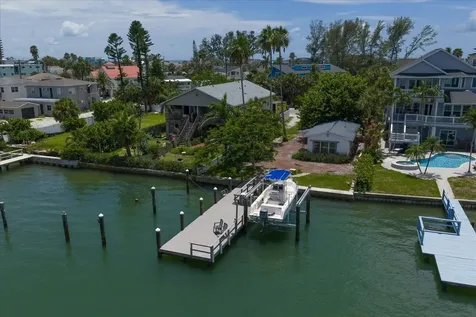 8405 Bayshore Drive Treasure Island FL 33706