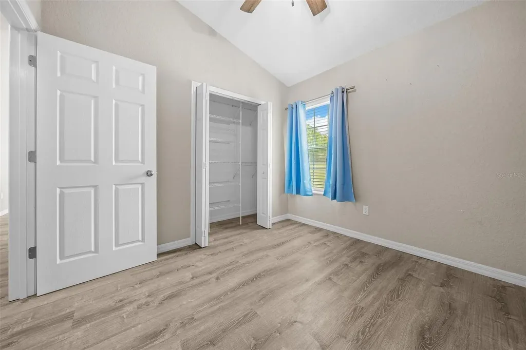 1655 E Highway 329 Citra FL 32113