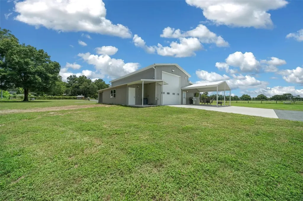 1655 E Highway 329 Citra FL 32113
