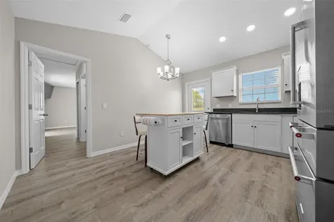 1655 E Highway 329 Citra FL 32113