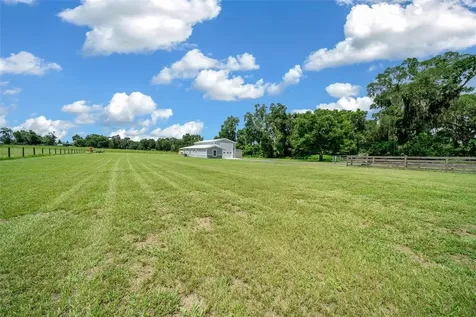 1655 E Highway 329 Citra FL 32113
