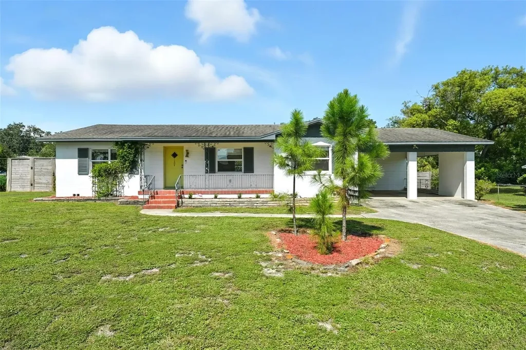 1509 Meadowbrook Avenue Lakeland FL 33803