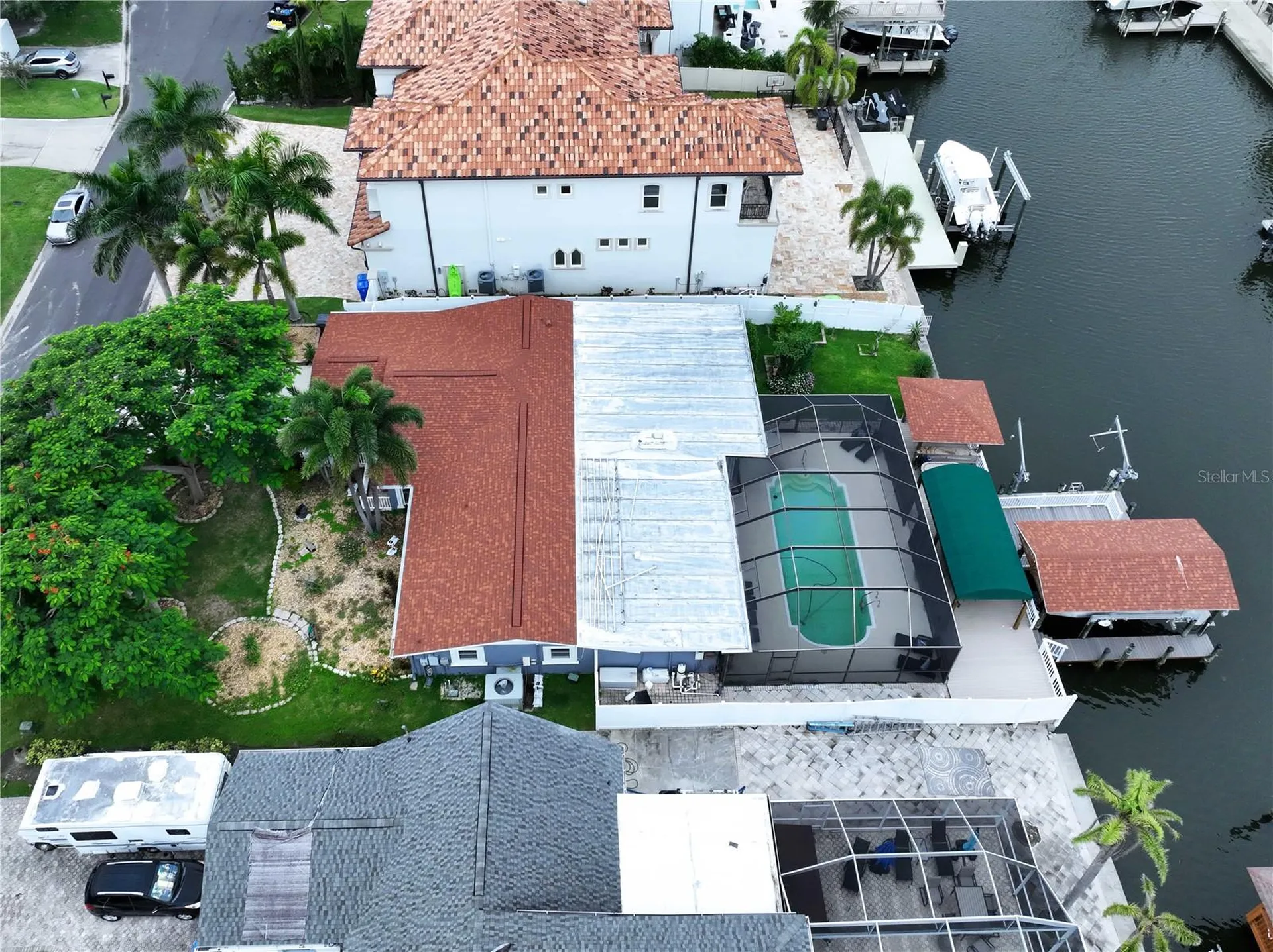 3912 Fontainebleau Drive Tampa FL 33634