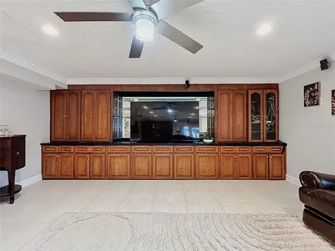 3912 Fontainebleau Drive Tampa FL 33634