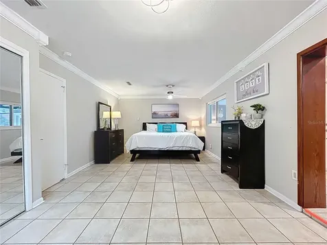3912 Fontainebleau Drive Tampa FL 33634
