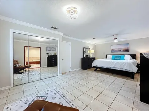 3912 Fontainebleau Drive Tampa FL 33634
