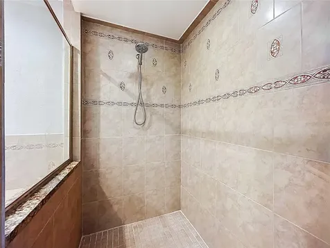 3912 Fontainebleau Drive Tampa FL 33634