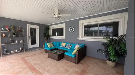 3912 Fontainebleau Drive Tampa FL 33634