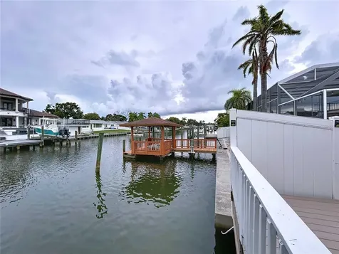 3912 Fontainebleau Drive Tampa FL 33634