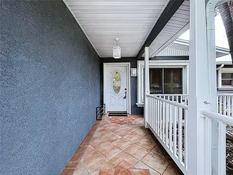 3912 Fontainebleau Drive Tampa FL 33634