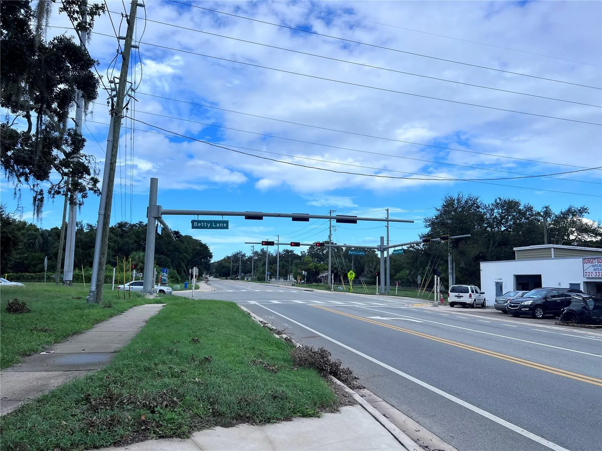 1302 Sunset Point Road Clearwater FL 33755