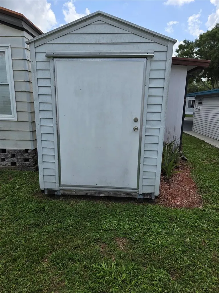 6311 Balmy Lane Zephyrhills FL 33542