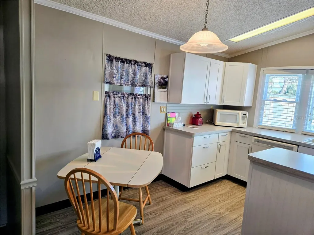 6311 Balmy Lane Zephyrhills FL 33542