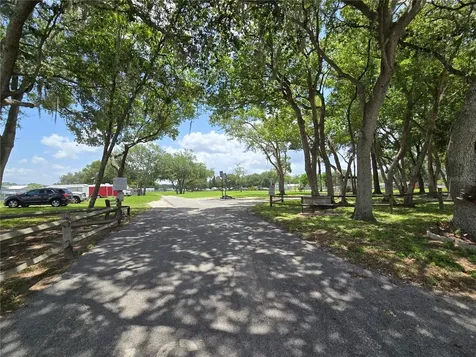 6311 Balmy Lane Zephyrhills FL 33542