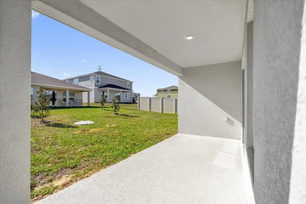 560 Mahogany Way Dundee FL 33838