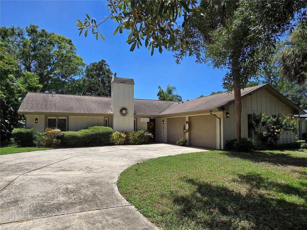 1404 Red Oak Drive Tarpon Springs FL 34689