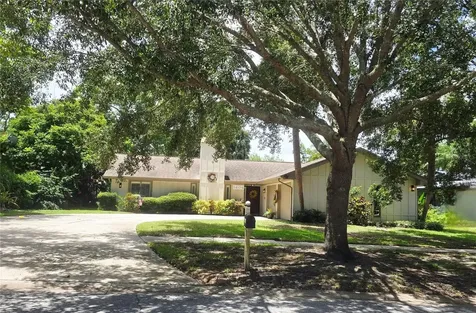 1404 Red Oak Drive Tarpon Springs FL 34689