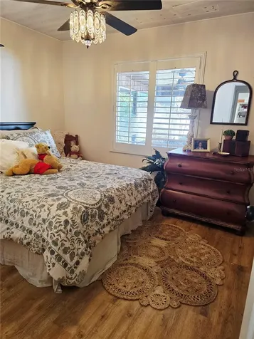1404 Red Oak Drive Tarpon Springs FL 34689