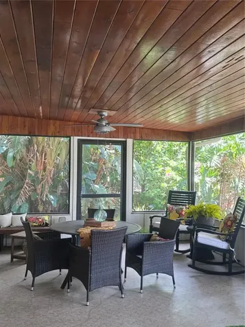1404 Red Oak Drive Tarpon Springs FL 34689