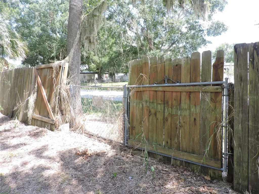 2530 Snapping Turtle Drive Lake Wales FL 33898
