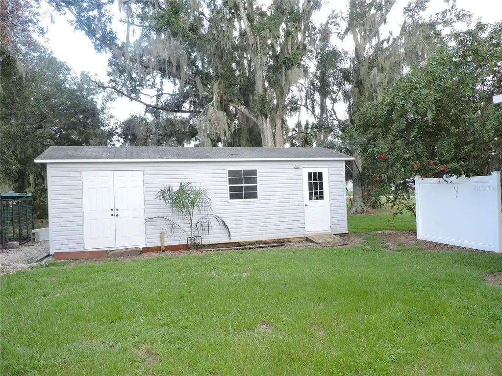 2530 Snapping Turtle Drive Lake Wales FL 33898