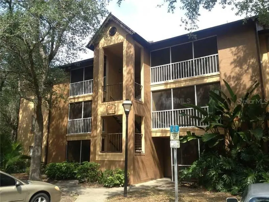 633 Buoy Lane Altamonte Springs FL 32714