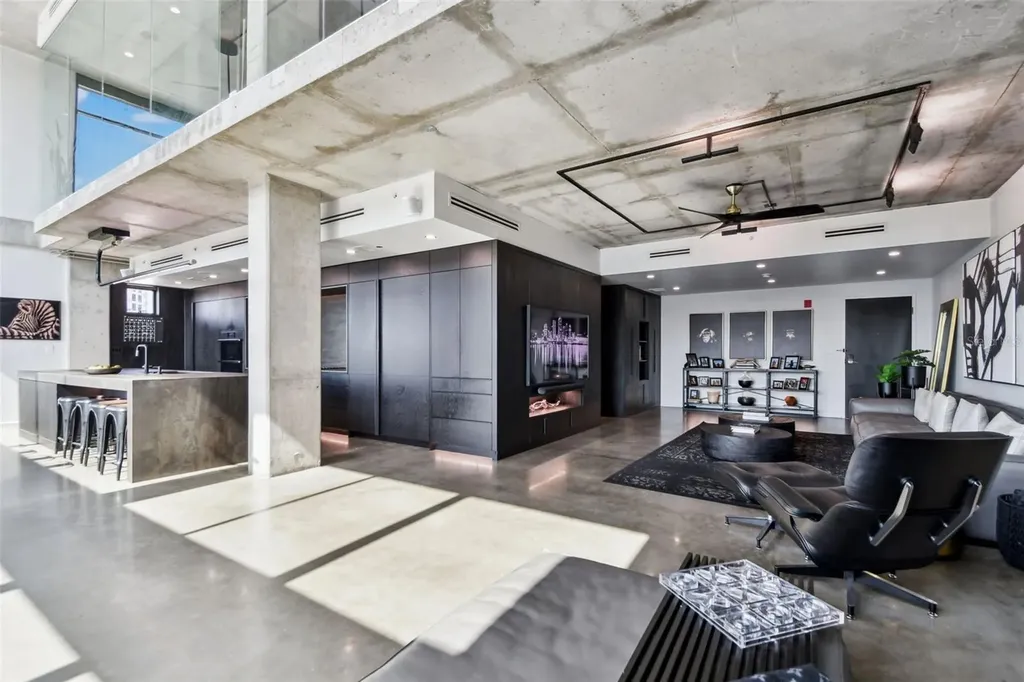 101 S 12th Street Tampa FL 33602