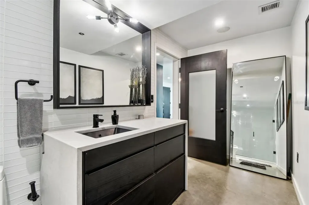 101 S 12th Street Tampa FL 33602