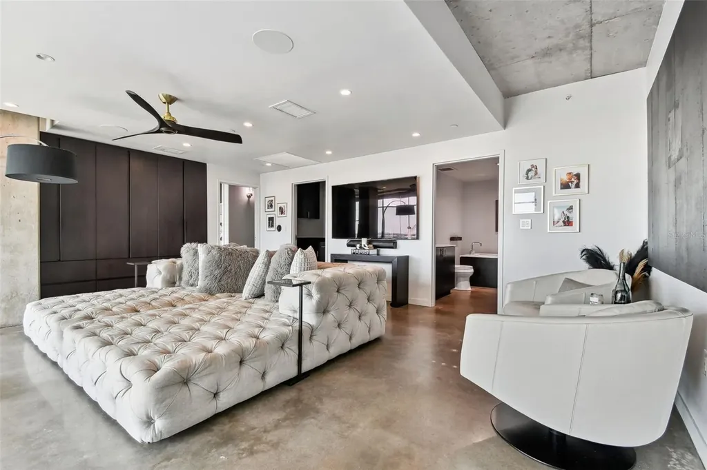 101 S 12th Street Tampa FL 33602