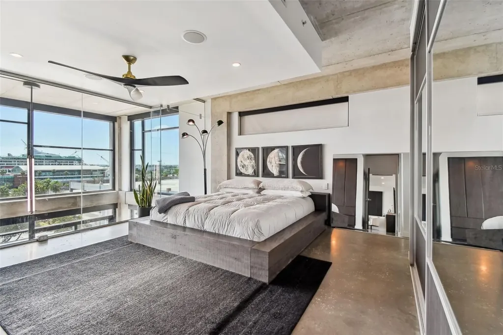 101 S 12th Street Tampa FL 33602