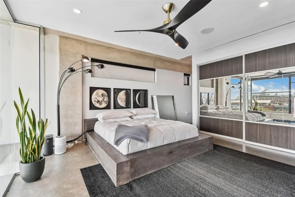 101 S 12th Street Tampa FL 33602