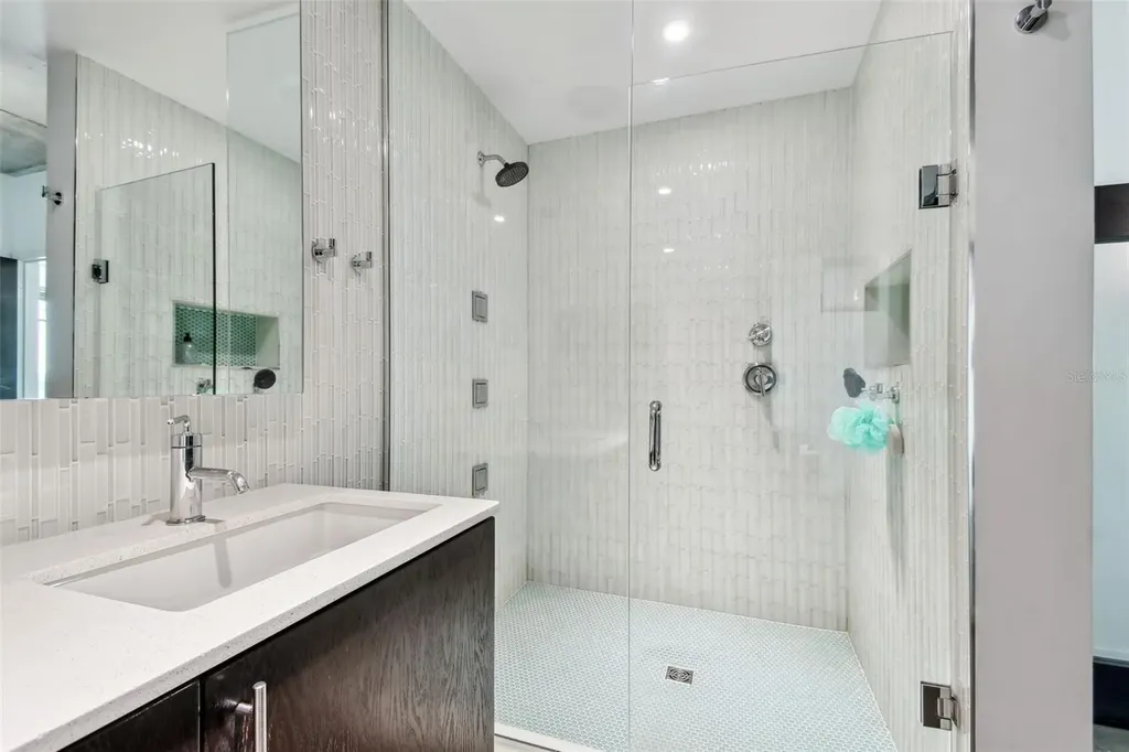 101 S 12th Street Tampa FL 33602