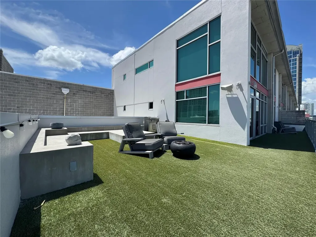 101 S 12th Street Tampa FL 33602