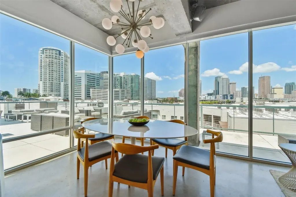 101 S 12th Street Tampa FL 33602