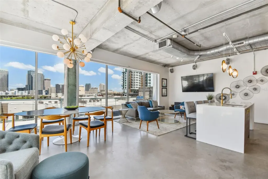 101 S 12th Street Tampa FL 33602