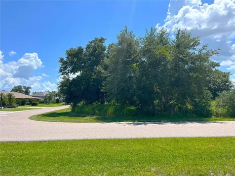 1394 Saxony Circle Punta Gorda FL 33983