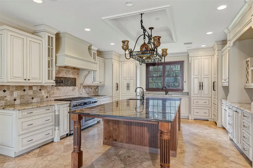 10203 Trout Road Orlando FL 32836