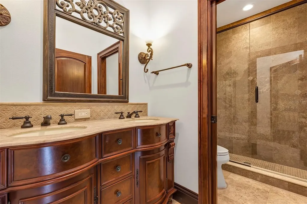 10203 Trout Road Orlando FL 32836