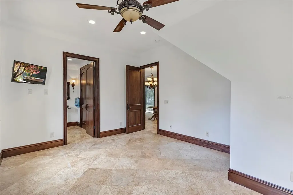 10203 Trout Road Orlando FL 32836
