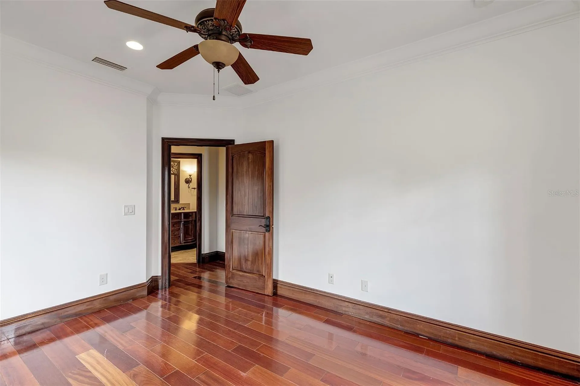 10203 Trout Road Orlando FL 32836