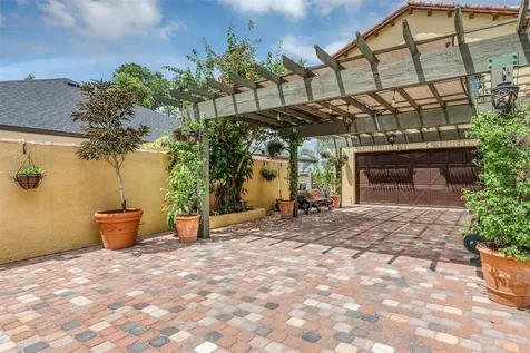 10203 Trout Road Orlando FL 32836
