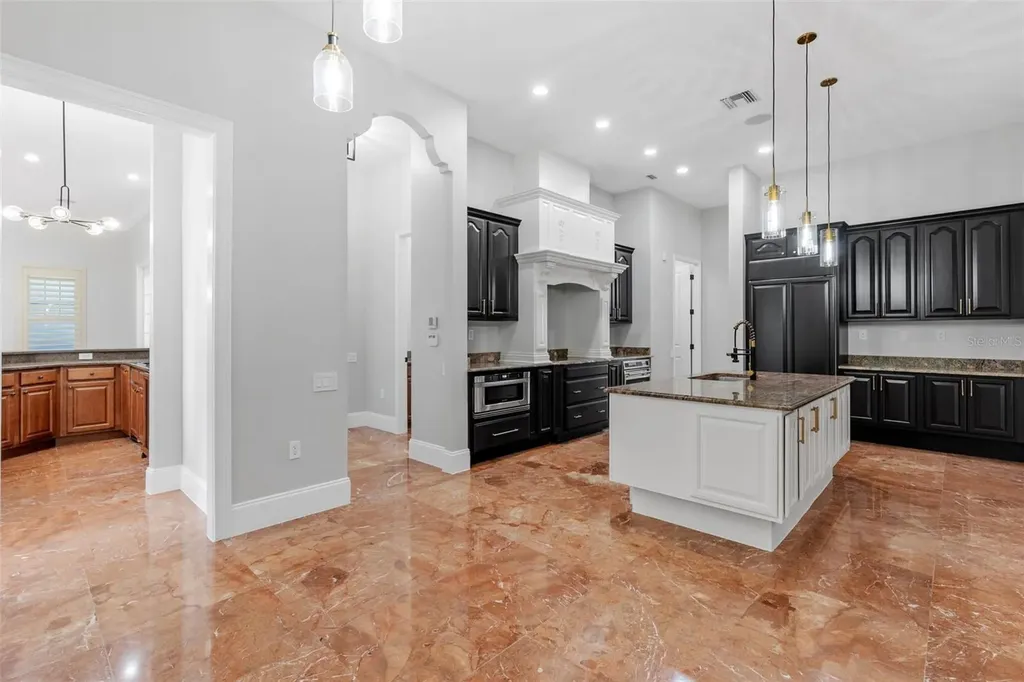 638 Limona Woods Drive Brandon FL 33510