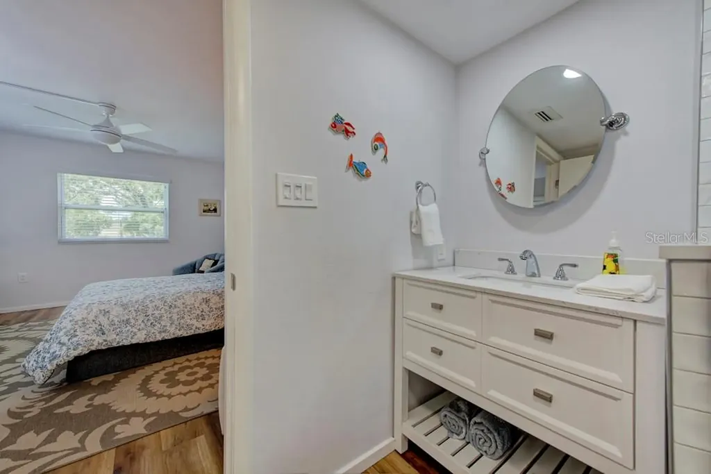 3987 Maceachen Boulevard Sarasota FL 34233