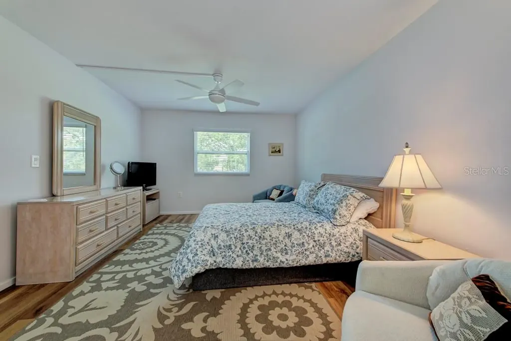 3987 Maceachen Boulevard Sarasota FL 34233