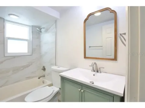 422 Julia Place Sarasota FL 34236