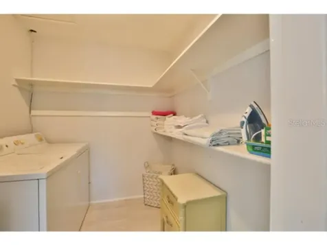 422 Julia Place Sarasota FL 34236